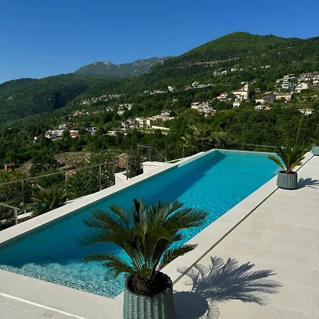 Villa Agapanthus Veprinac Exterior photo